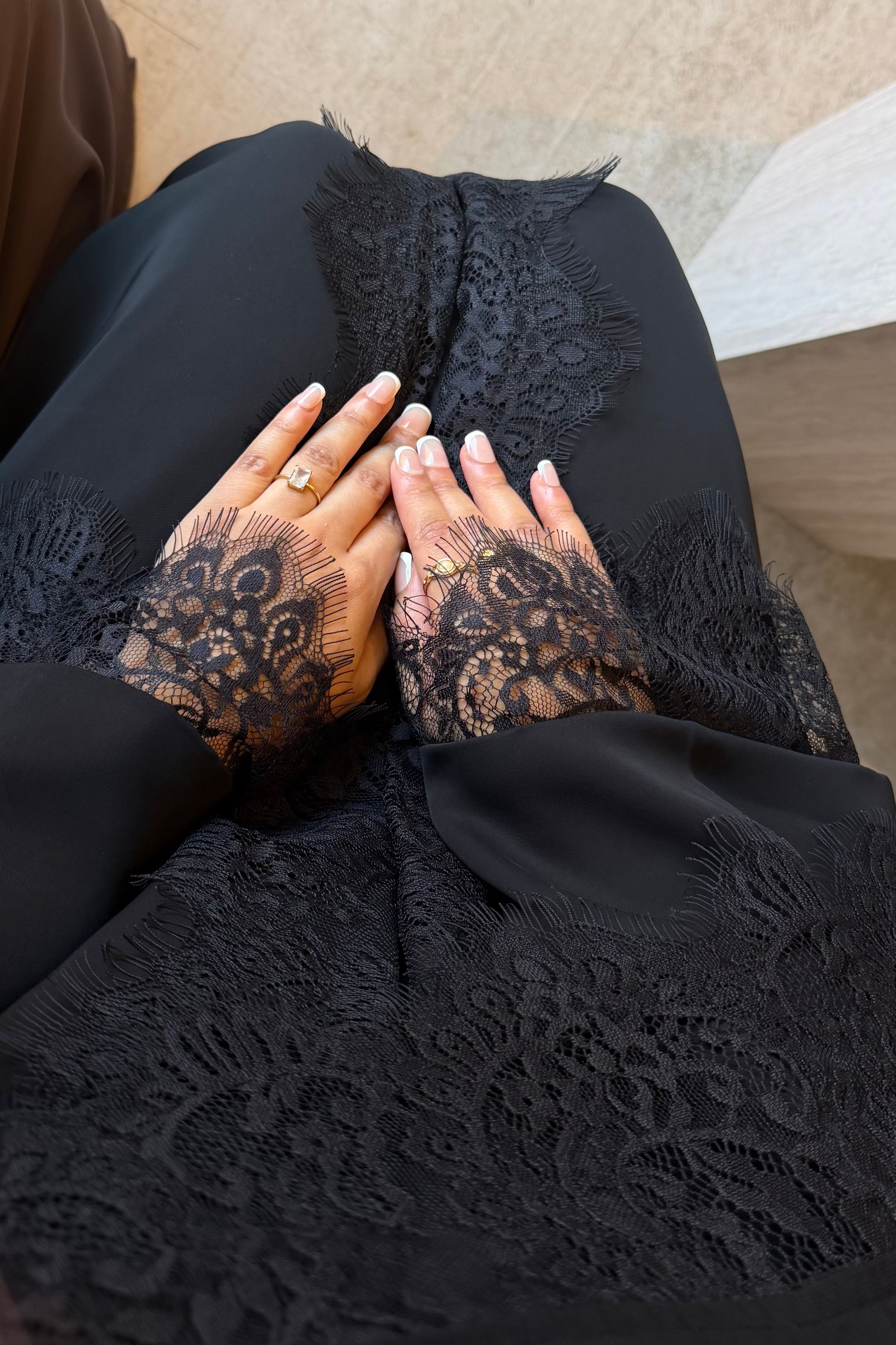 Laia Abaya